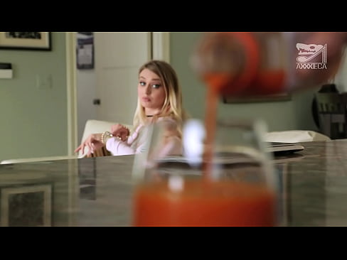 ❤️ Karsta meitene ar lielām krūtīm un ciešu pussy saņem loceklis no zaudētājs, bet ļoti grūti ❌ Porno pie mums