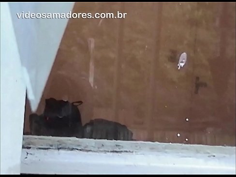 ❤️ Uzbudināts vīrietis vēro savu draudzeni ar citu puisi, ierakstot trīcēšanas video, netraucējot pārim ❌ Porno pie mums