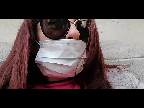 ❤️ Nicoletta atriebjas savam kaimiņam un čurā viņa garāžā (Īpaša Covid19 Itālijas karantīna) ❌ Porno pie mums